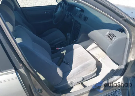 2001 Toyota Camry Le from USA, damaged, VIN JT2BG28K310553323